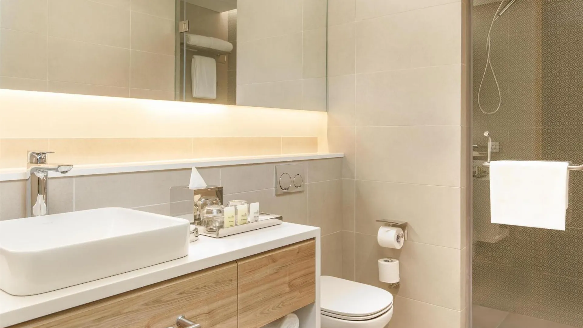 מלון Hyatt Centric Soalteemode קטמנדו