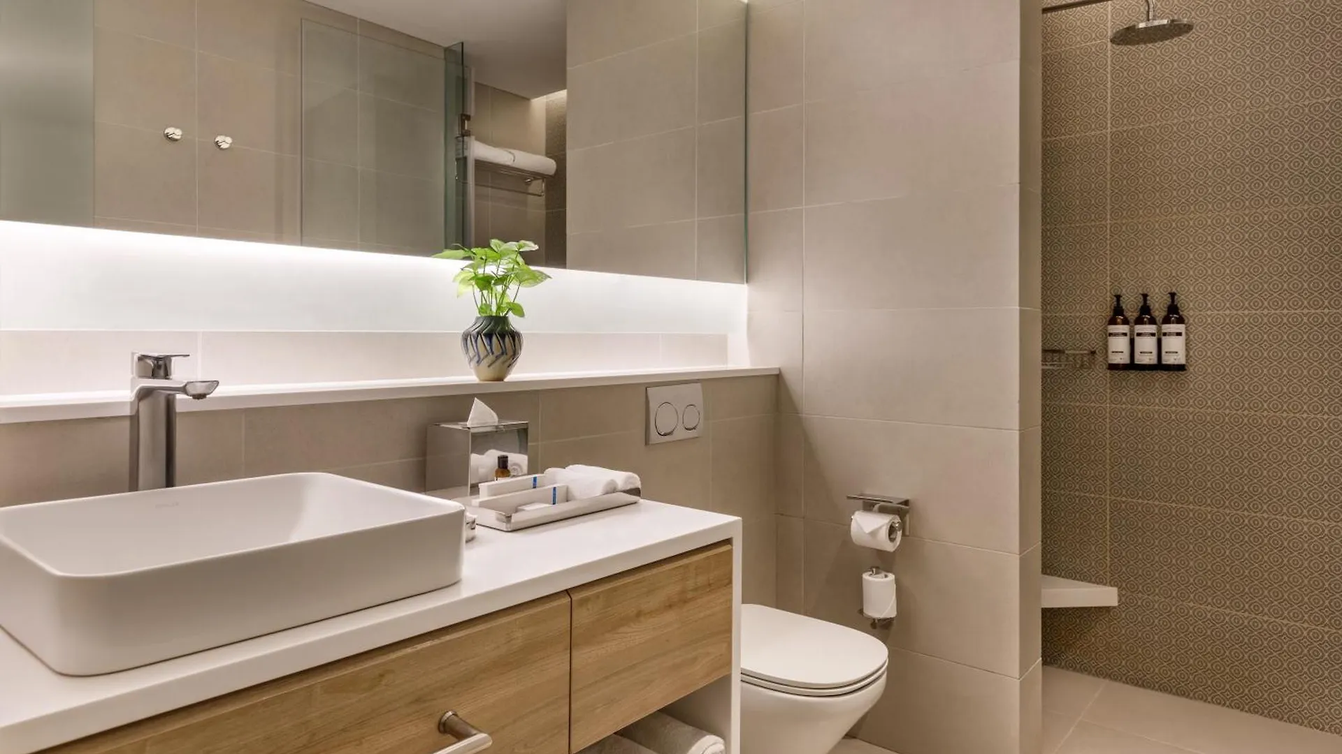 *****  Hotel Hyatt Centric Soalteemode Kathmandu Nepal